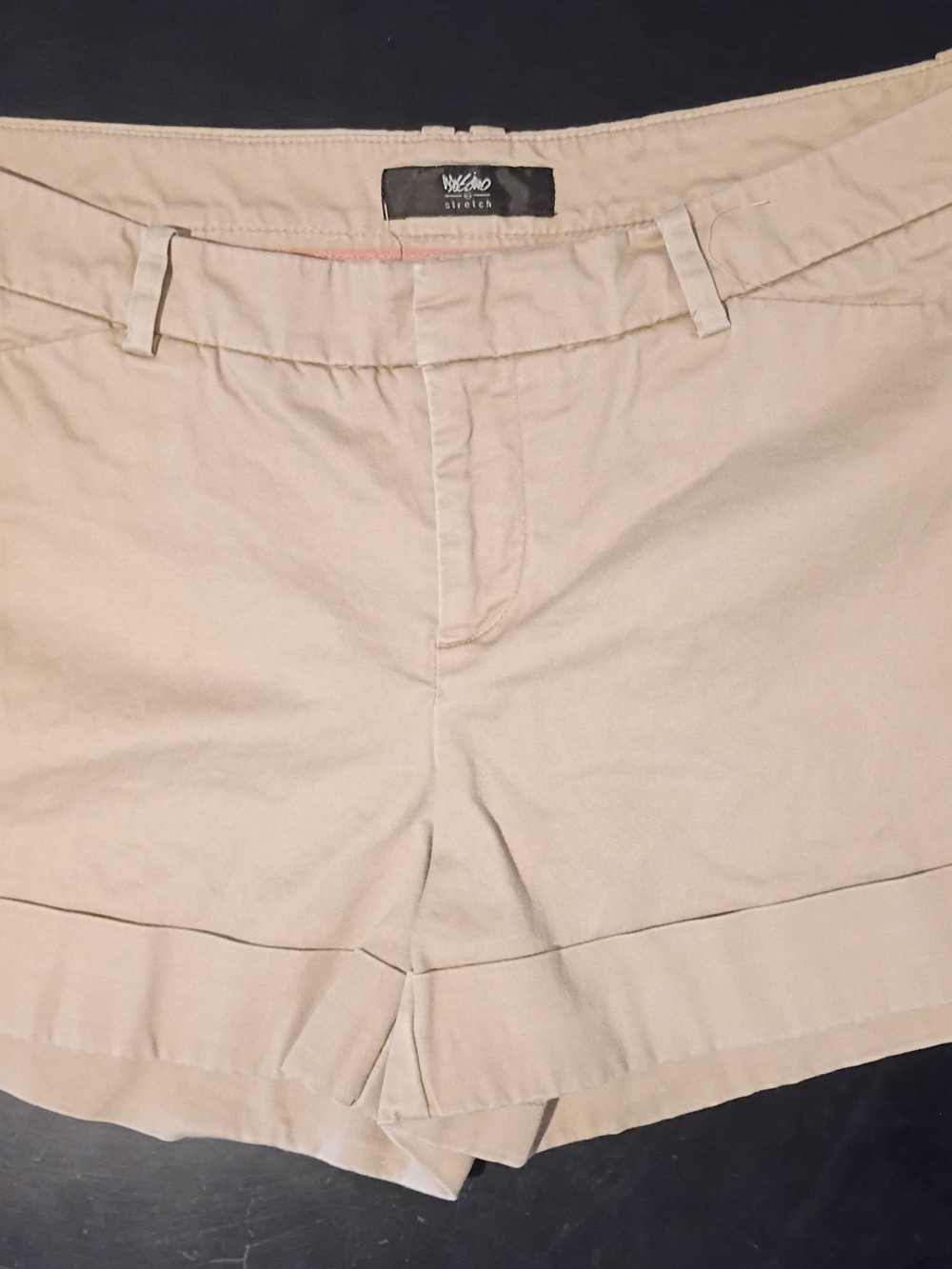 Mossimo Supply Co. Women’s Stretch Khaki Shorts (Size 8, Fit 3)